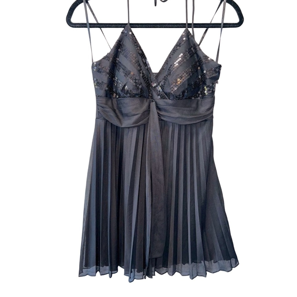 Rampage Y2K Black Sequin Pleated Top Size Small
